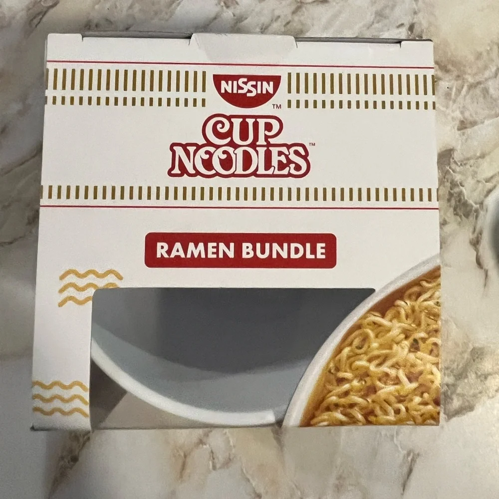 JBH* New! Nissin Cup Noodles Plastic Bowl 🥣 and Spoon 🥄 Ramen Bundle